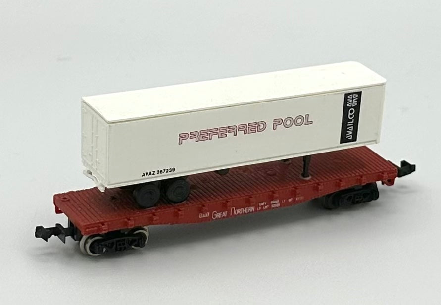 Lima N Scale Great Northern Piggy Back Flatcar + 1 Preferred Pool Trailer Load