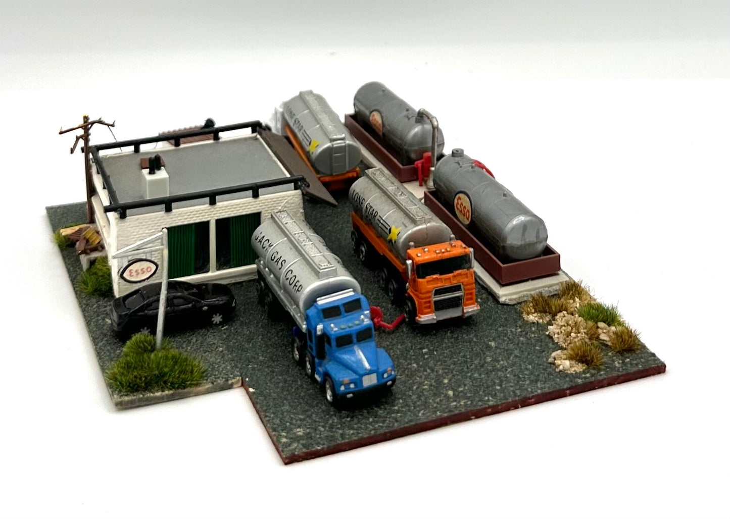 N Scale Weathered Custom Built Esso Gas Tanker Supply Depot Diorama