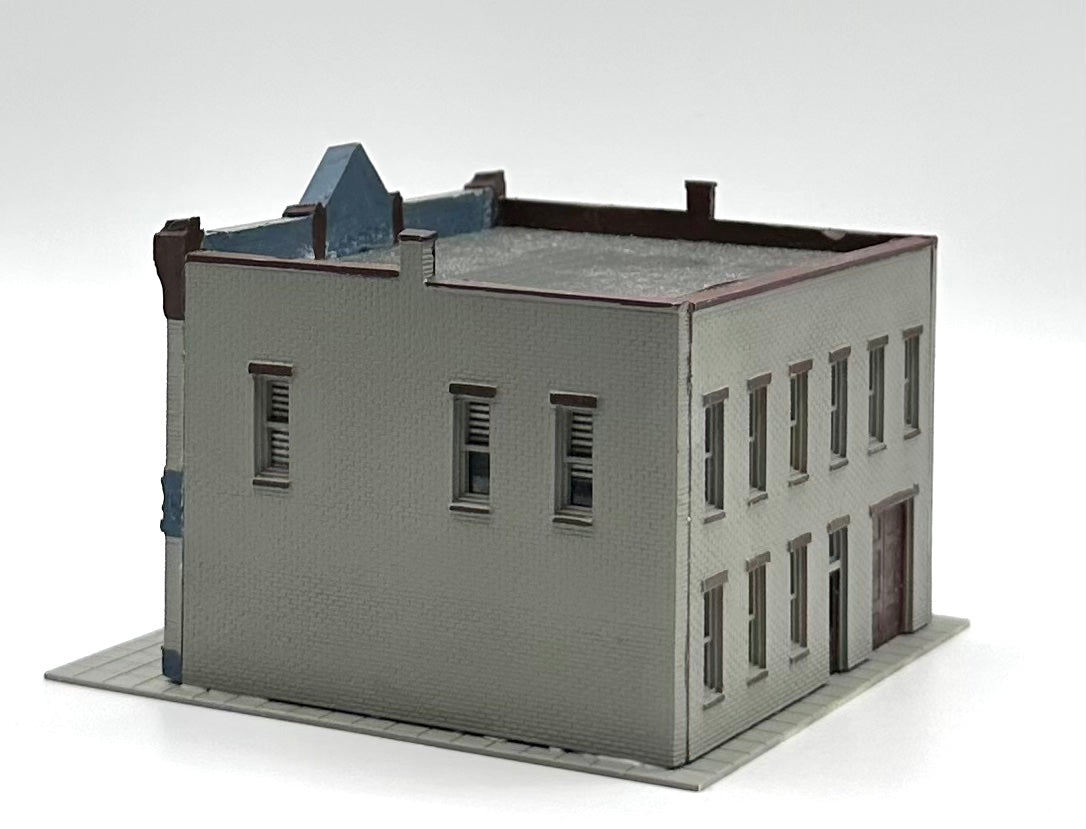 Woodland Scenics DPM N Scale Restaurant 2-Story  Custom Building. " The Griffon House"