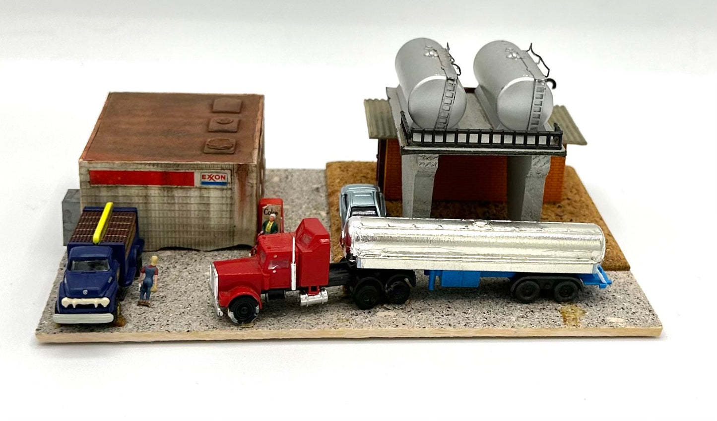 N Scale Custom Painted /Weathered  Gas Station/Depot Diorama