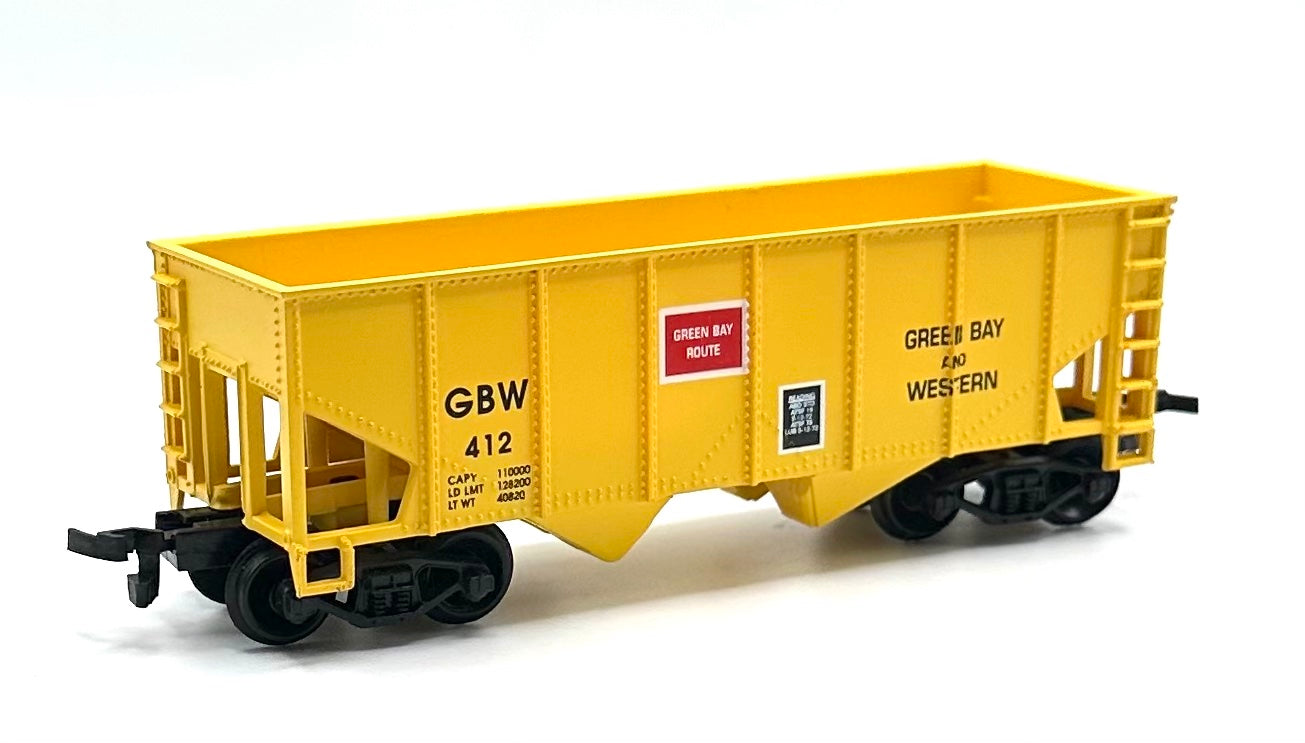 LifeLike HO Scale Green Bay & Western Open Coal 2 Bay Hopper. GBW412.