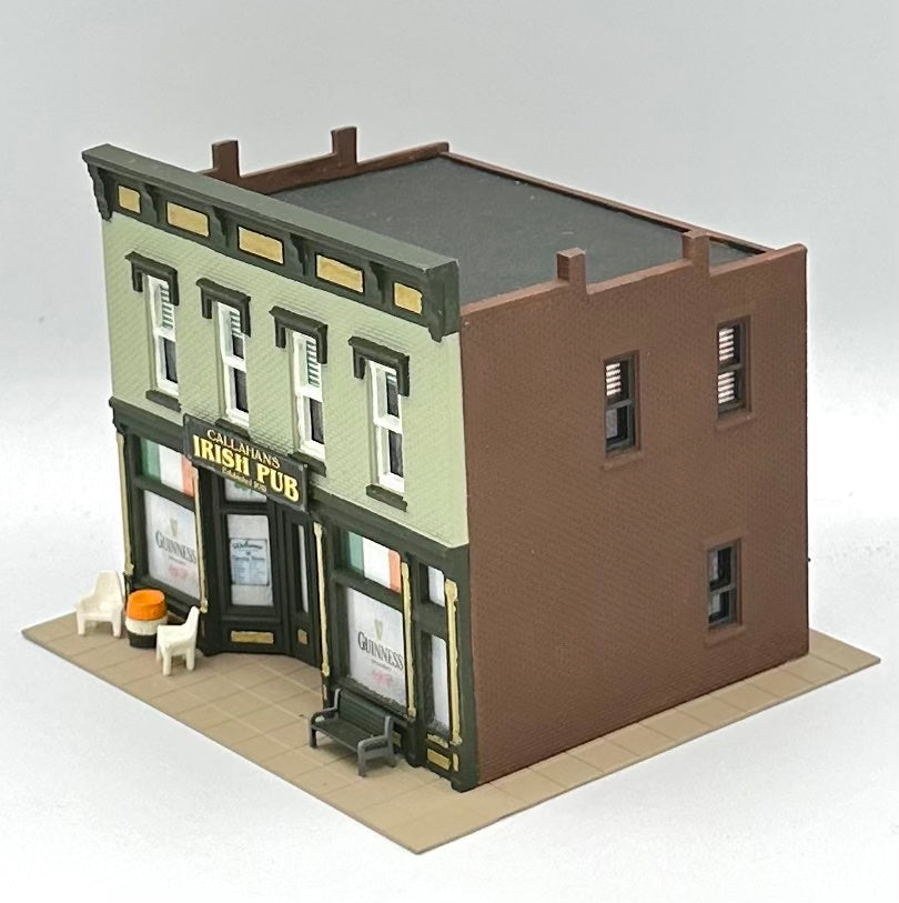 DPM Woodland Scenics HO Scale Custom Painted 2-Story "Callahans Irish Pub" Building