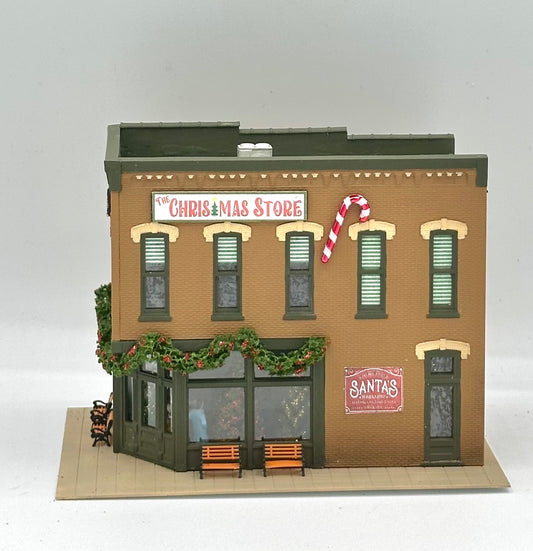 DPM Woodland Scenics HO Scale Custom Built/Painted " Christmas Store" New Diorama