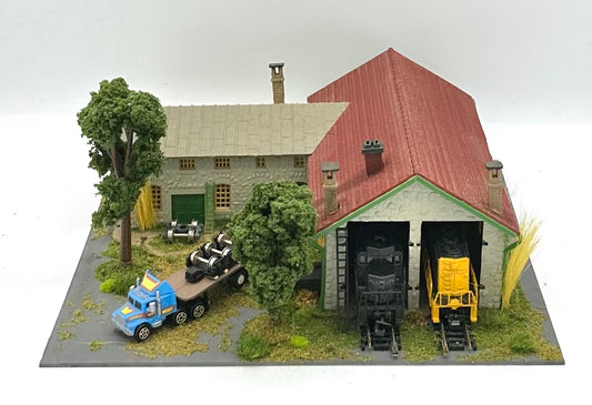 Model Power N Scale Custom Trackside Maintenance Shed  & Yard + 2 Dummy Locomotives Diorama