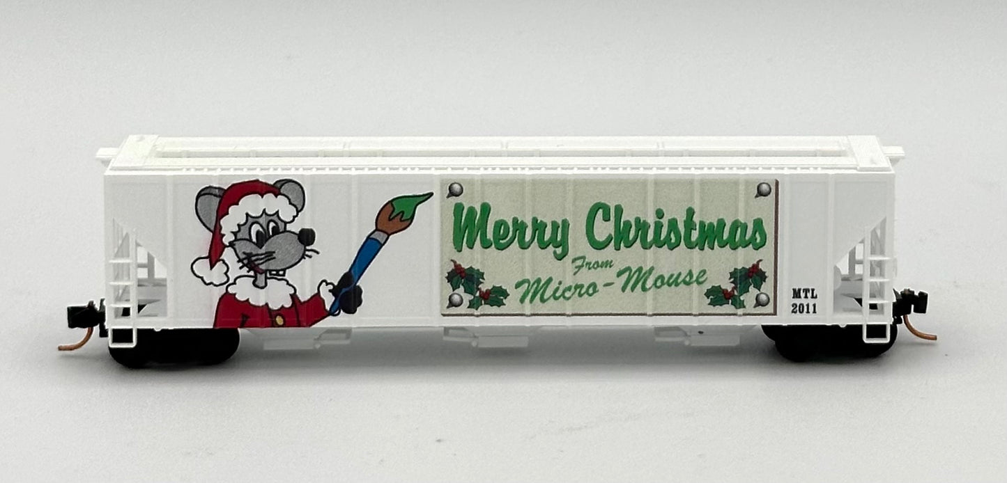 Micro Trains MTL N Scale 99 00 120 Micro Mouse 2011 Christmas 3-Bay Evans Covered Hopper