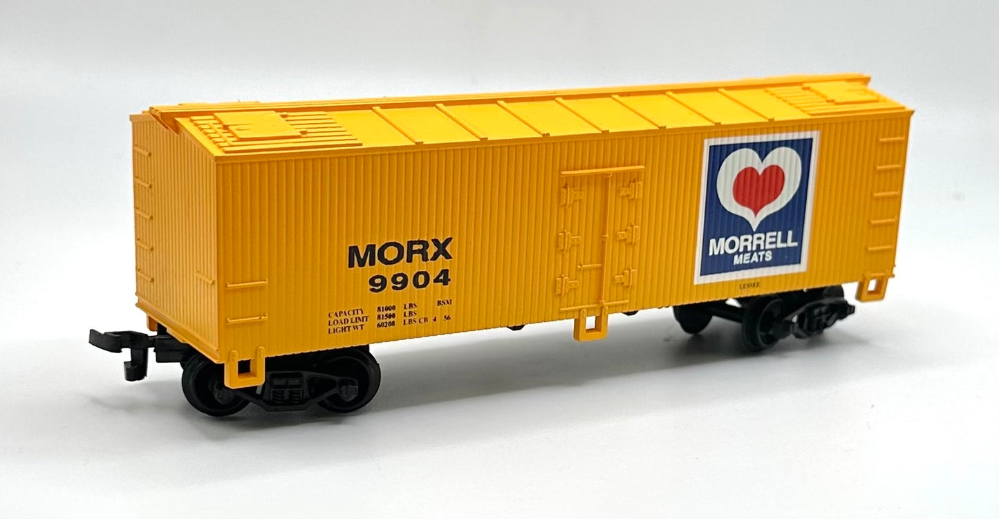 LifeLike HO Scale 21912  Morrell Meats Wood Sheathed Reefer Car.