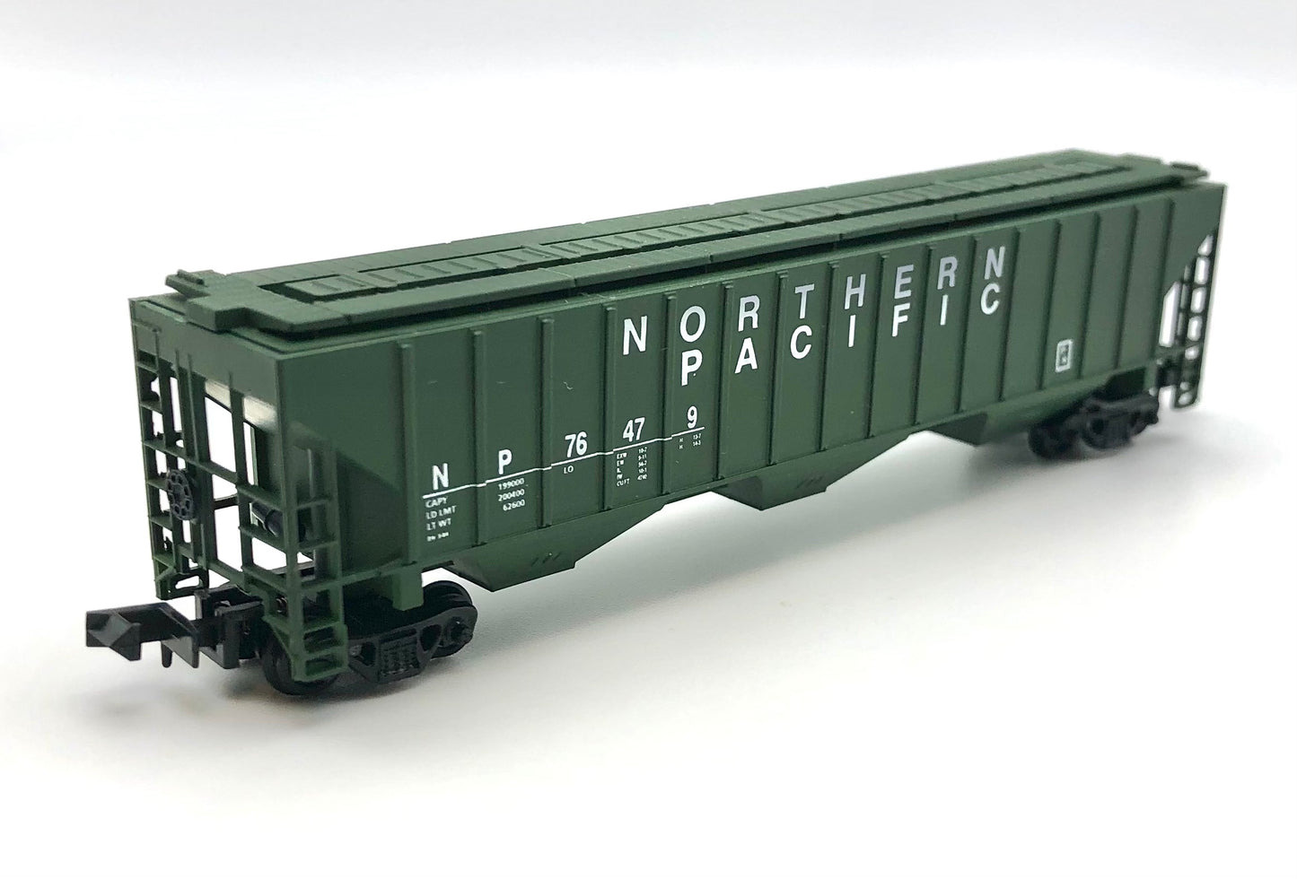 Precision Masters N scale 1536 Northern Pacific 3 Bay Panel Side Covered Hopper