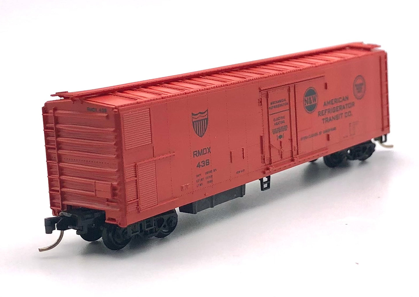 Micro Trains MTL N Scale 69070 American Refrigerator Transit Co. 51' 3" Reefer Car