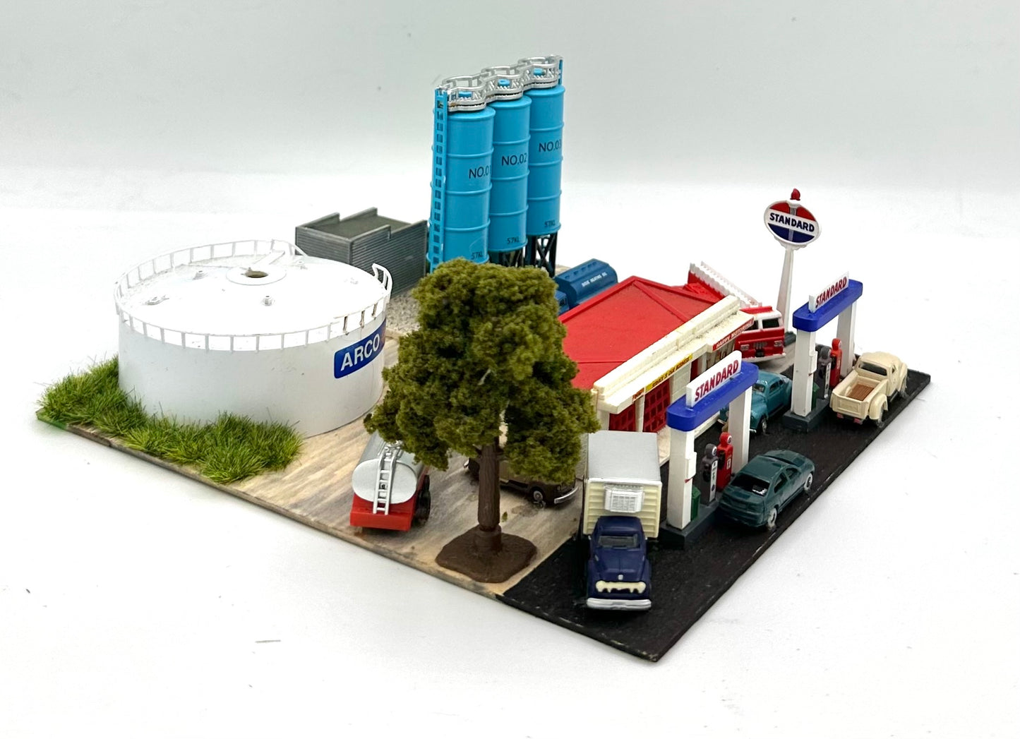 N Scale Weathered Custom Built Standard Gas  Station and Tanker Supply Depot Diorama