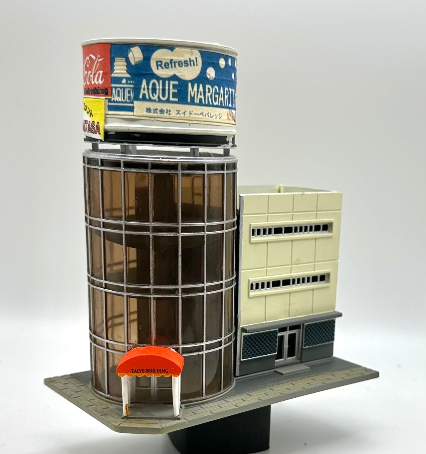 TomyTec N Scale 4 Story Office Building