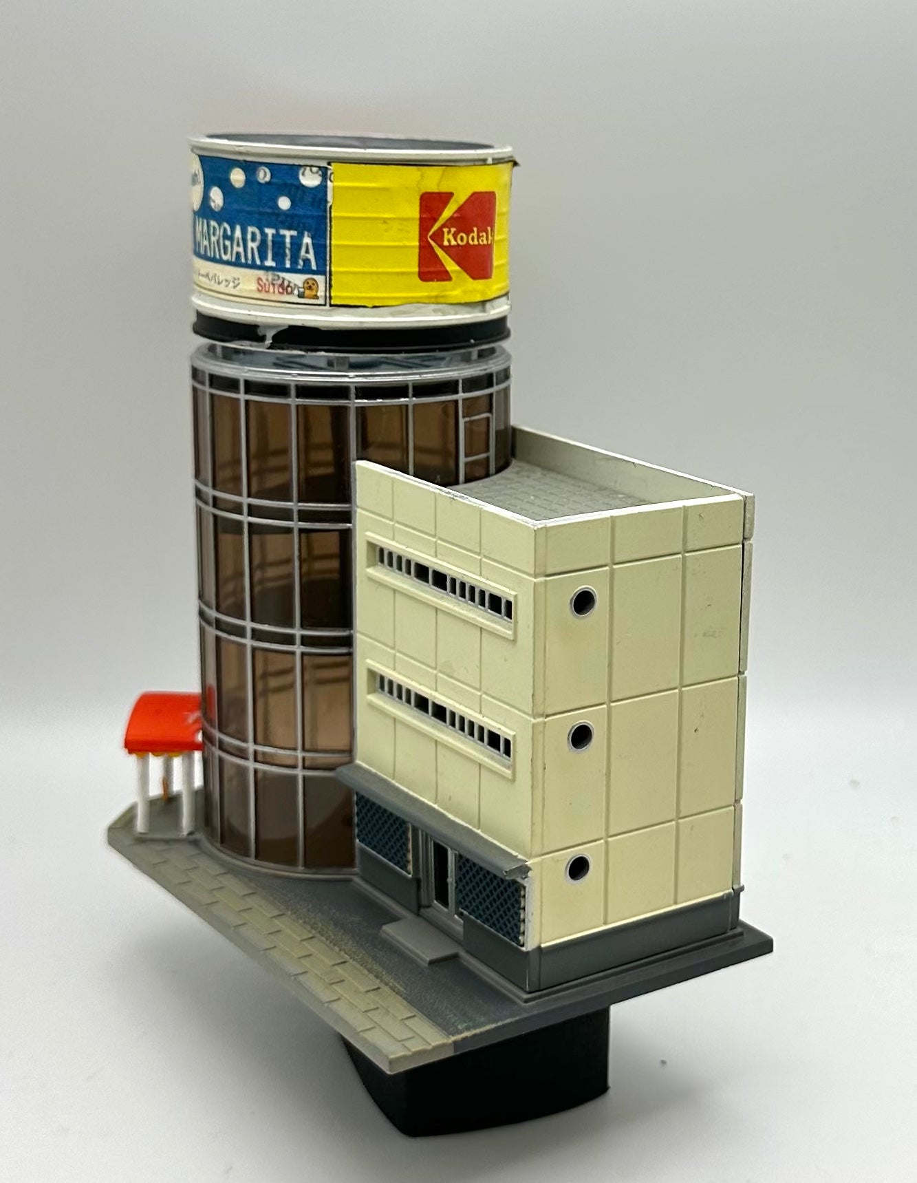 TomyTec N Scale 4 Story Office Building