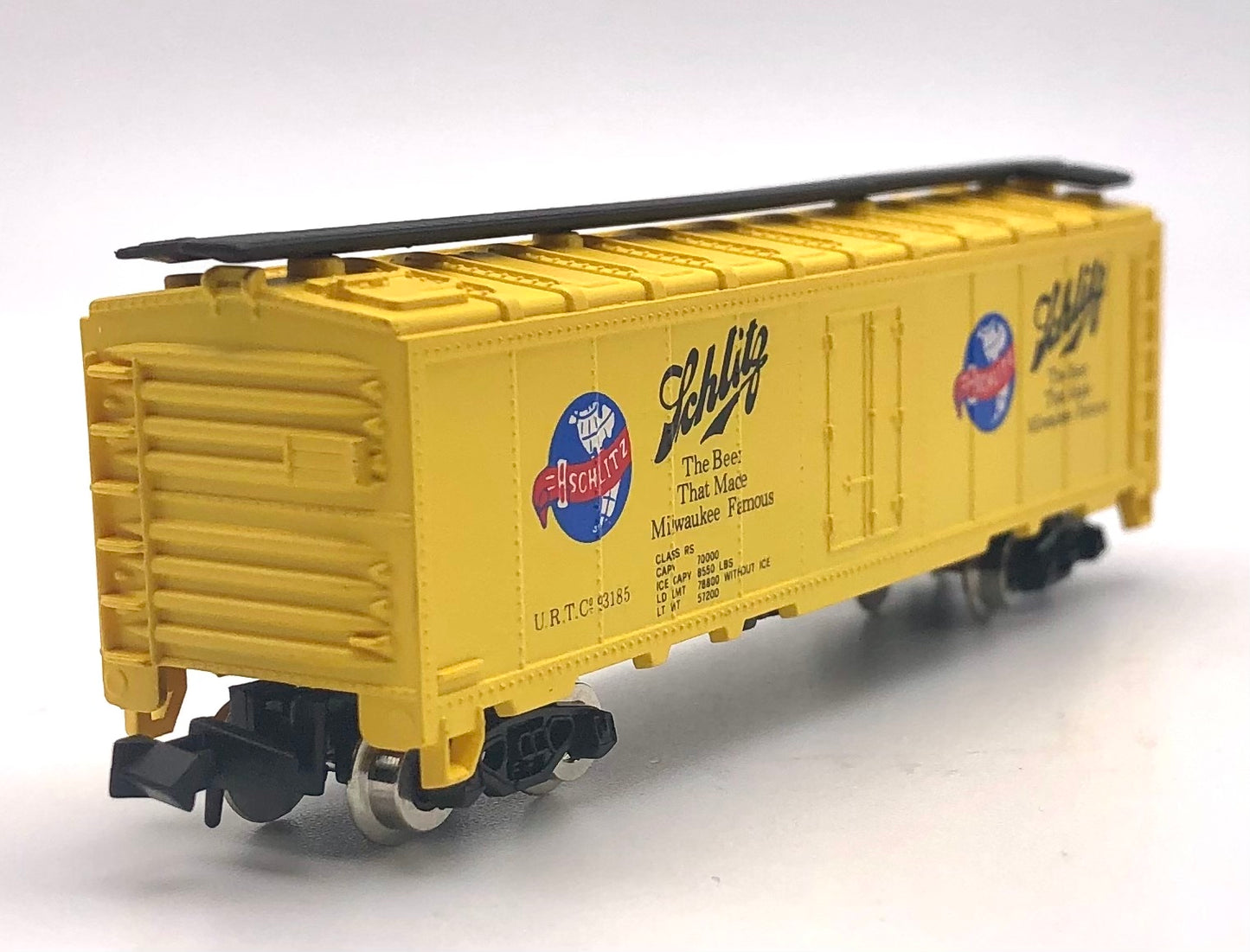 ModelPower 3724 N scale Schlitz Refrigerator Car URTC 93185