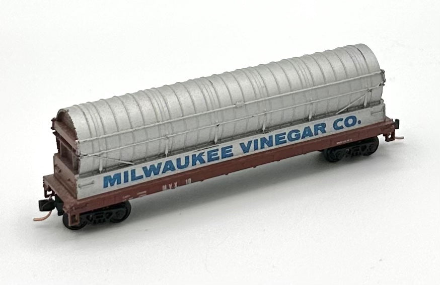 Atlas N Scale Milwaukee Vinegar Co. Wood Tank Car MVX 10