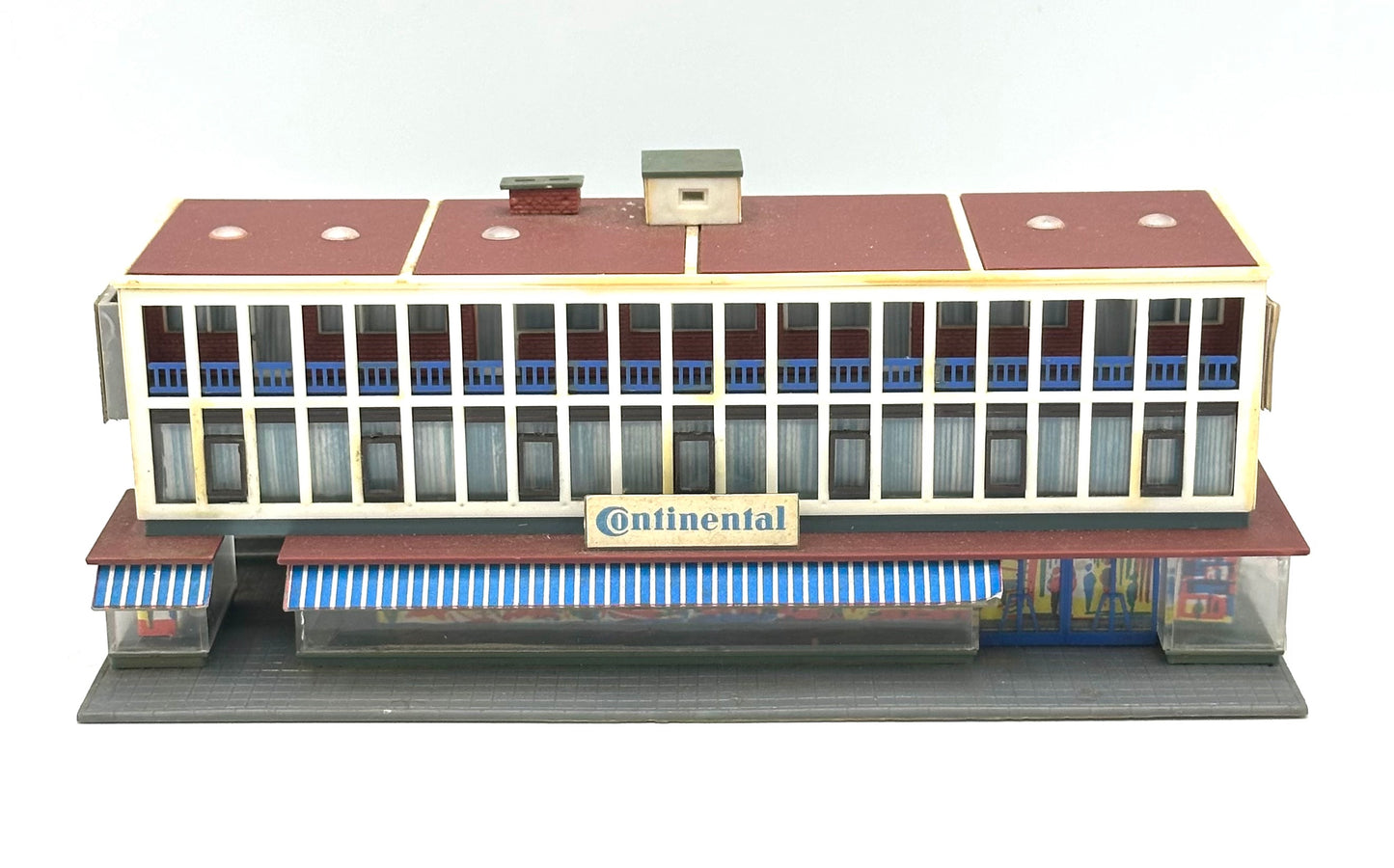 Kibri N Scale 3-Story Modern Continental Hotel Building, Fully Assembled