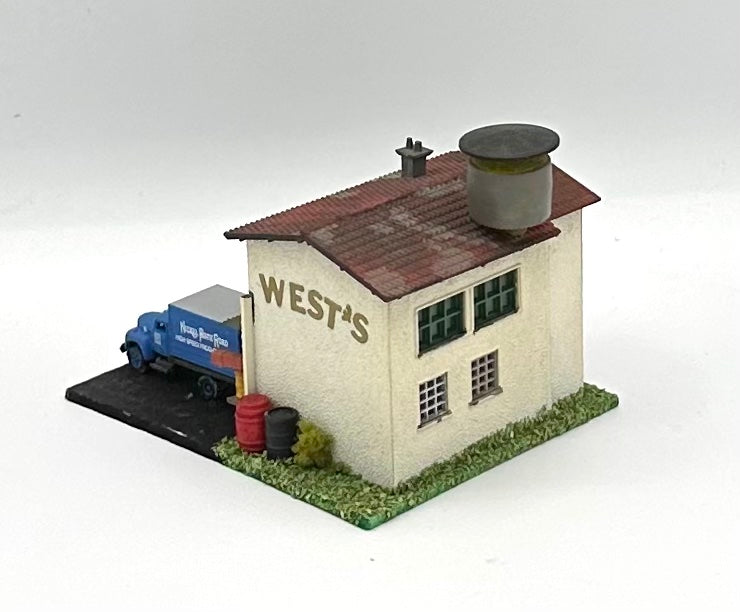 N Scale Weathered Custom  Built 2-Story Industrial Building Lighted Diorama