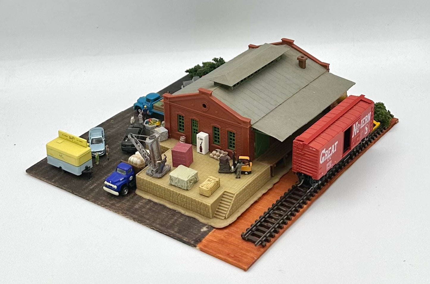 ModelPower N Scale Custom 2 Story Trackside Warehouse And Yard Lighted Diorama