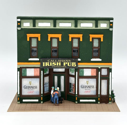 DPM HO Scale 2-Story Custom Painted "Callahan's" Irish Pub/Bar Fully Assembled. Lighted