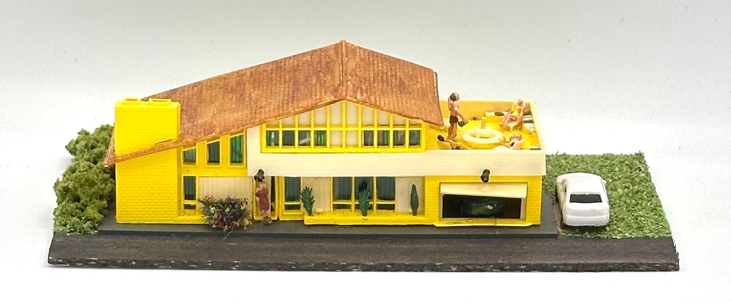 N Scale  Modern Chalet Family House Custom Diorama Lighted
